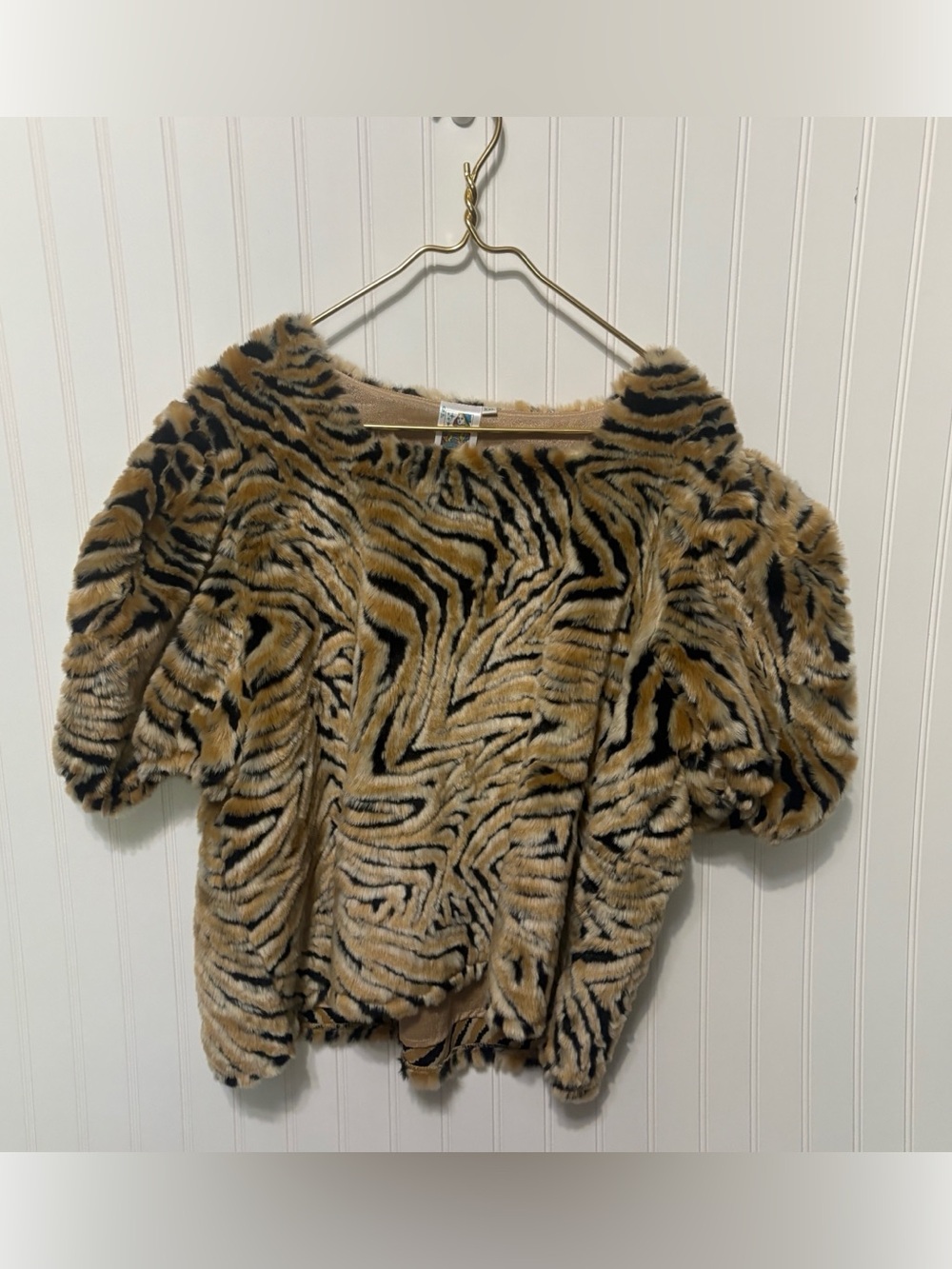 QUEEN OF SPARKLES Black Brown Tiger Striped Cropped Faux Fur Top Shirt Size XXL